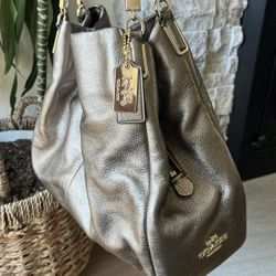 Coach purse, silver leather bag, Gold details