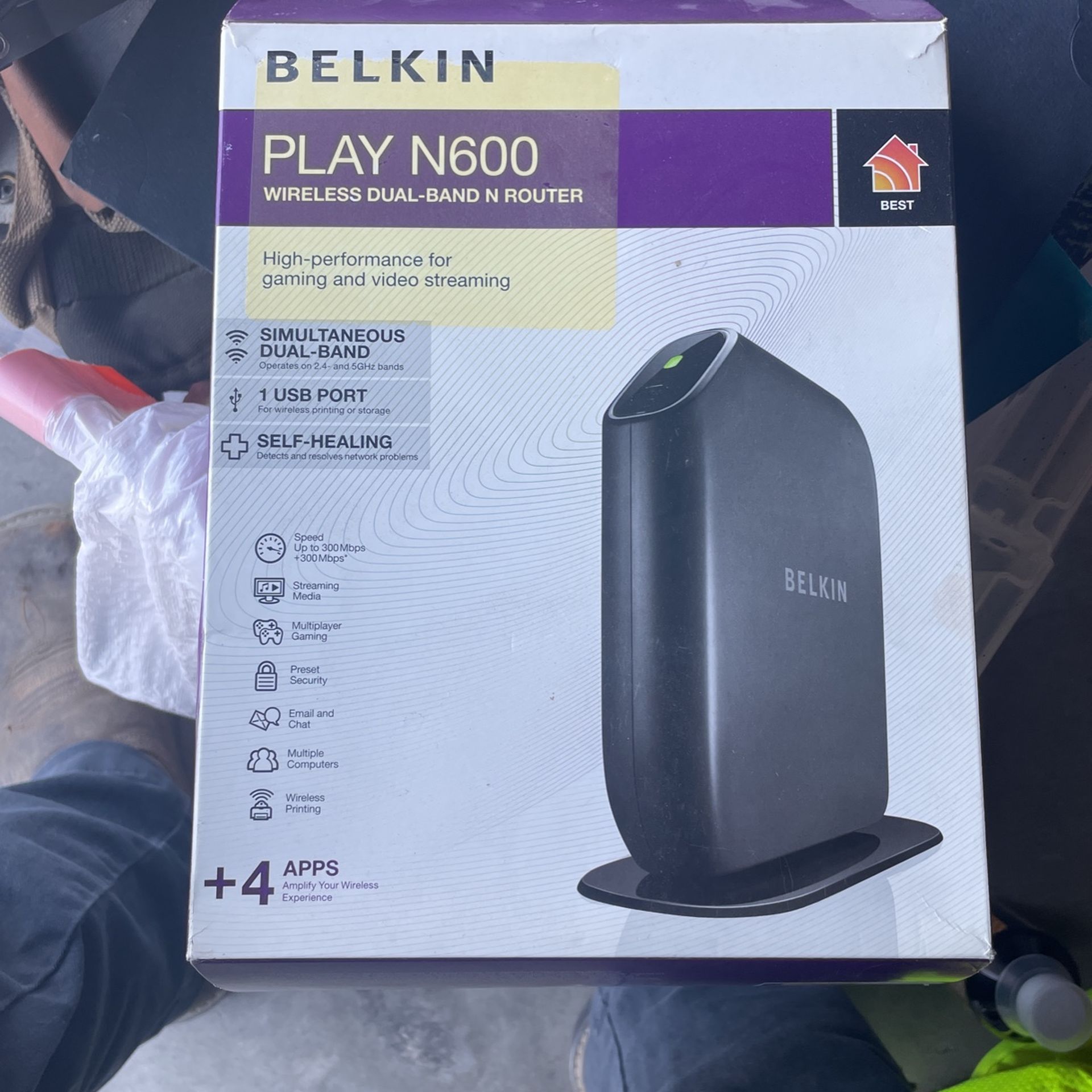 Belkin Play N600 Wireless Dual Band Router