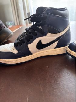 Air Jordan 1 Retro High OG  Midnight Navy