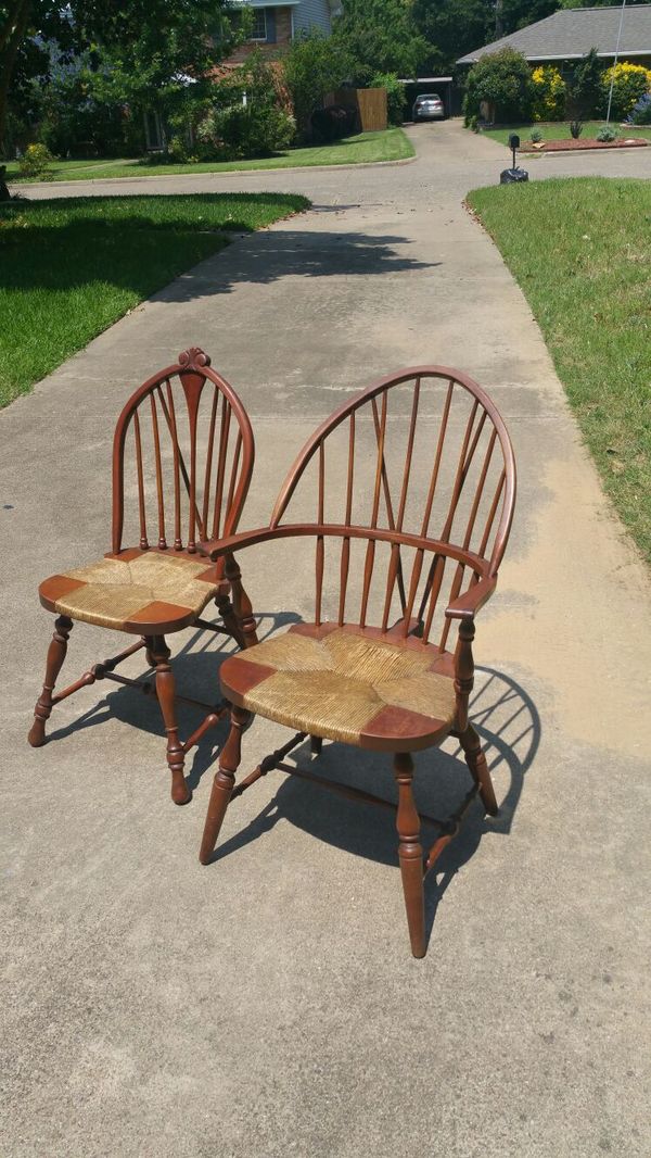 Pair Of Antique Windsor Chairs By Karpen For In Grand Prairie Pair Of Antique Windsor Chairs By Karpen For In Grand Prairie Tx Offerup