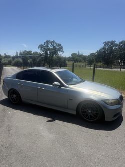 BMW 325i 2006