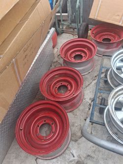 15X8 STEEL WHEELS!! 6 LUG!!175$