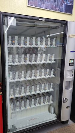 Dispensadores Bebidas Y Golocinas