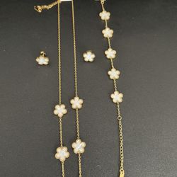 Gold Clover Necklace Set Bracelet With Earrings 