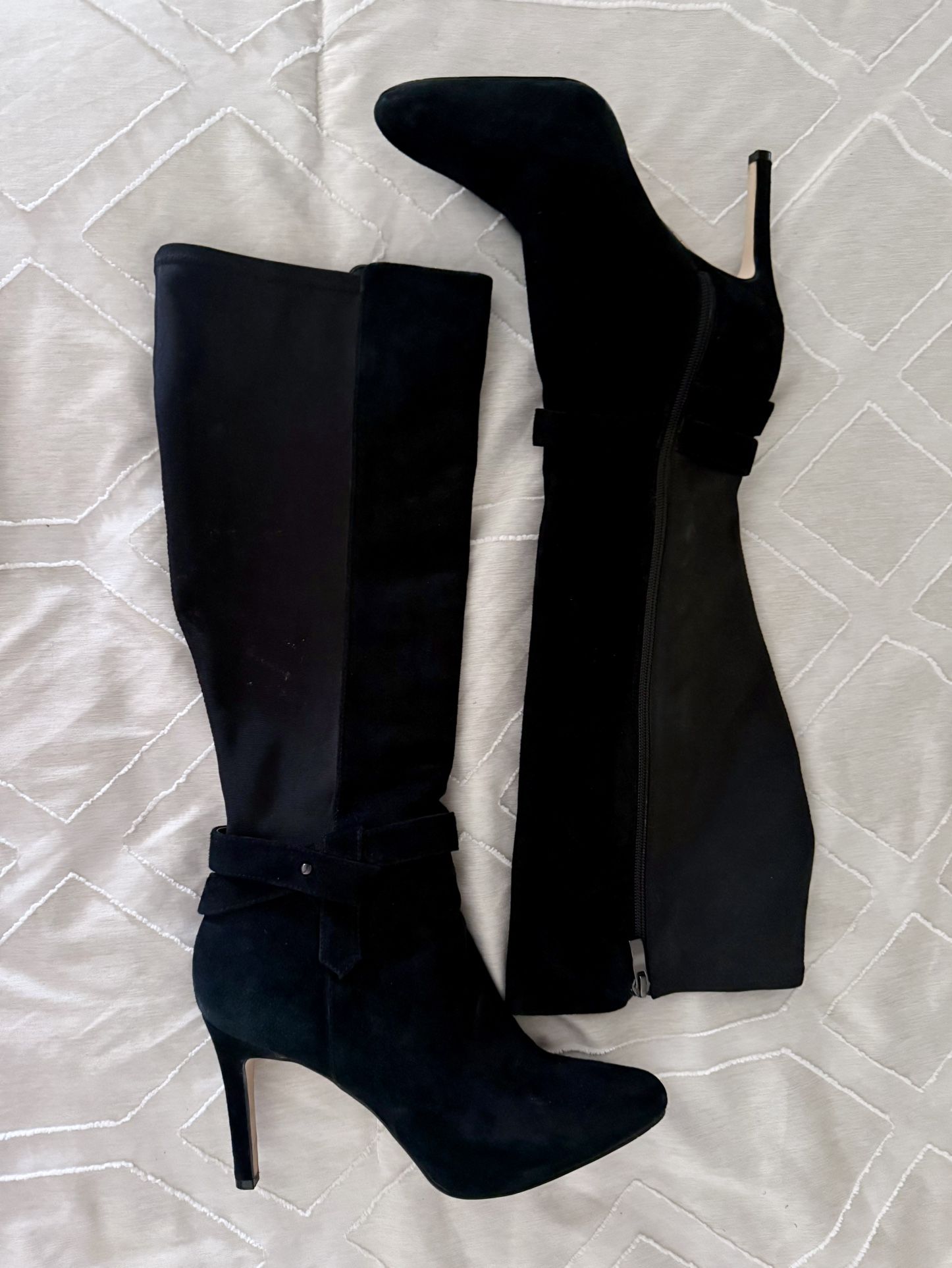 White Black House Market Boots-Jordan