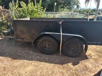Double axle utility trailer