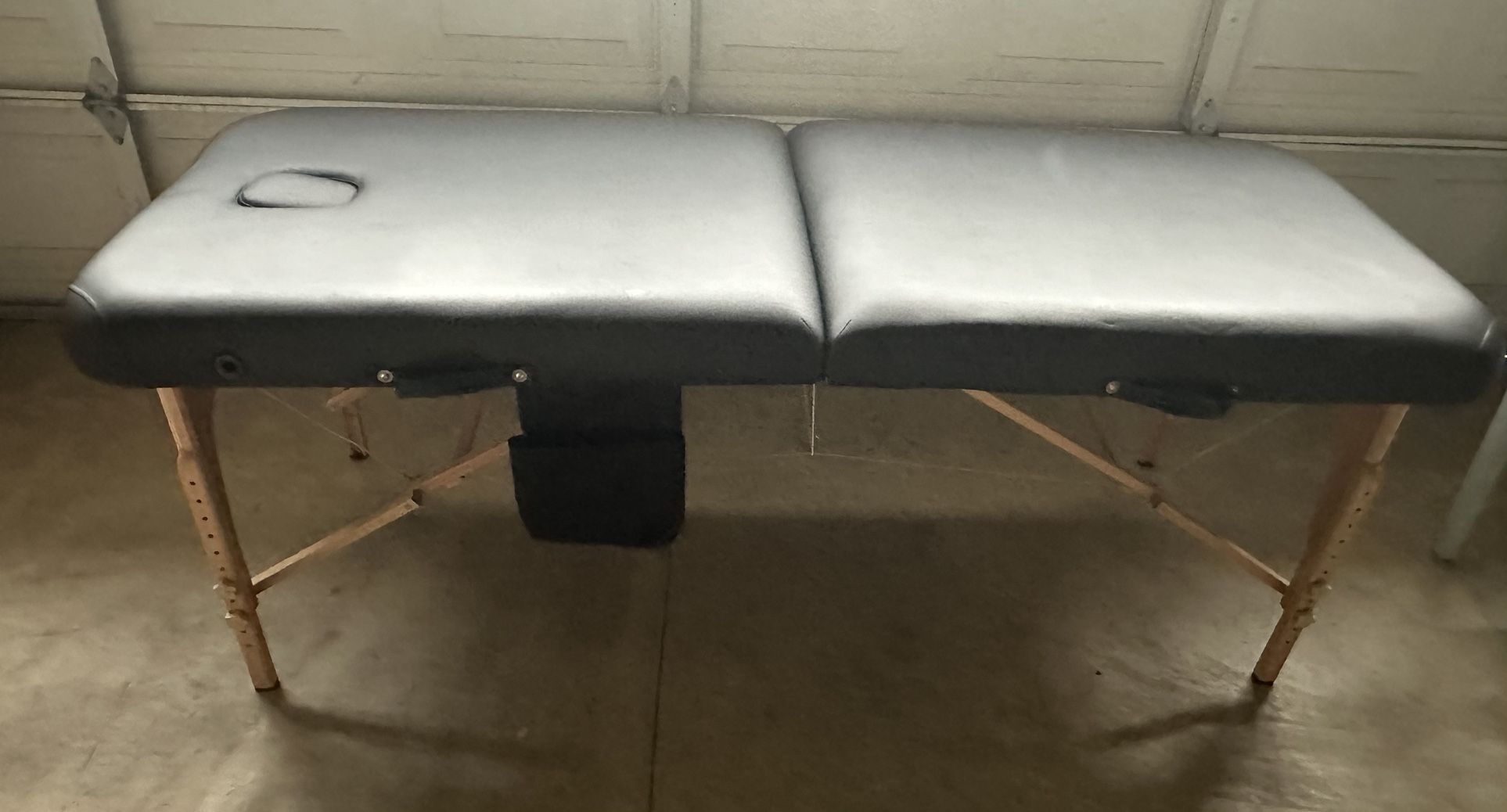 Best Massage Portable Massage Table Adjustable Folding with Attachments