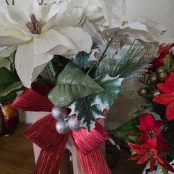  Flowers Arrangement All Different Pruce Start At 10