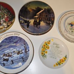 Christmas Plate and Mother's Day Plate
