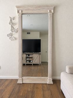 Vintage-Style Oversized Decorative Full-Mirror