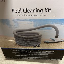 NEW Pool cleaning kit