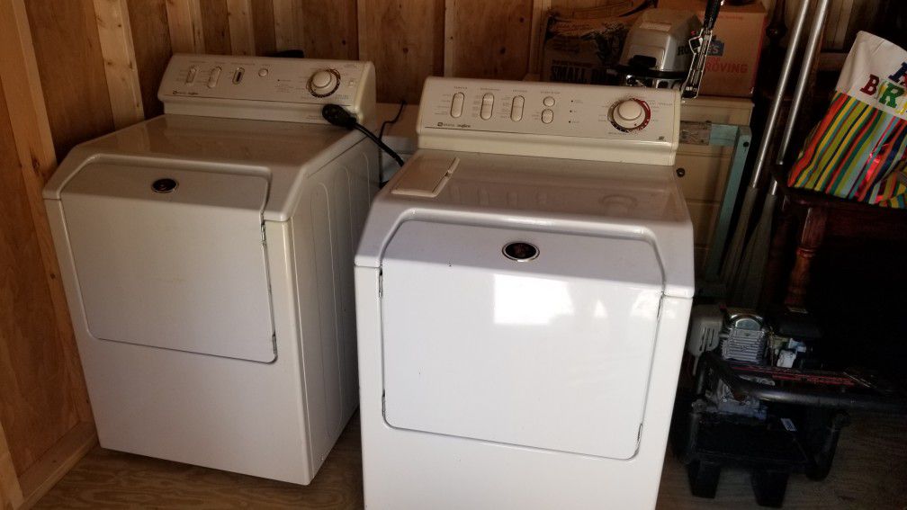 Maytag neptune washer and dryer