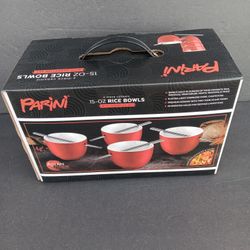 New Sealed 4pcs Rice Bowl Set With Chopsticks 