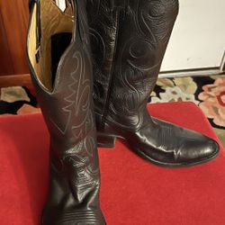 Kangaroo Boots/ Eli Rios Collection