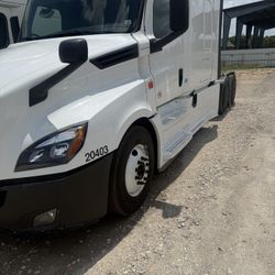 Freightliner Cascadia 2020