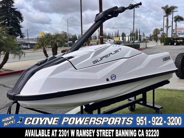 2025 Yamaha Superjet