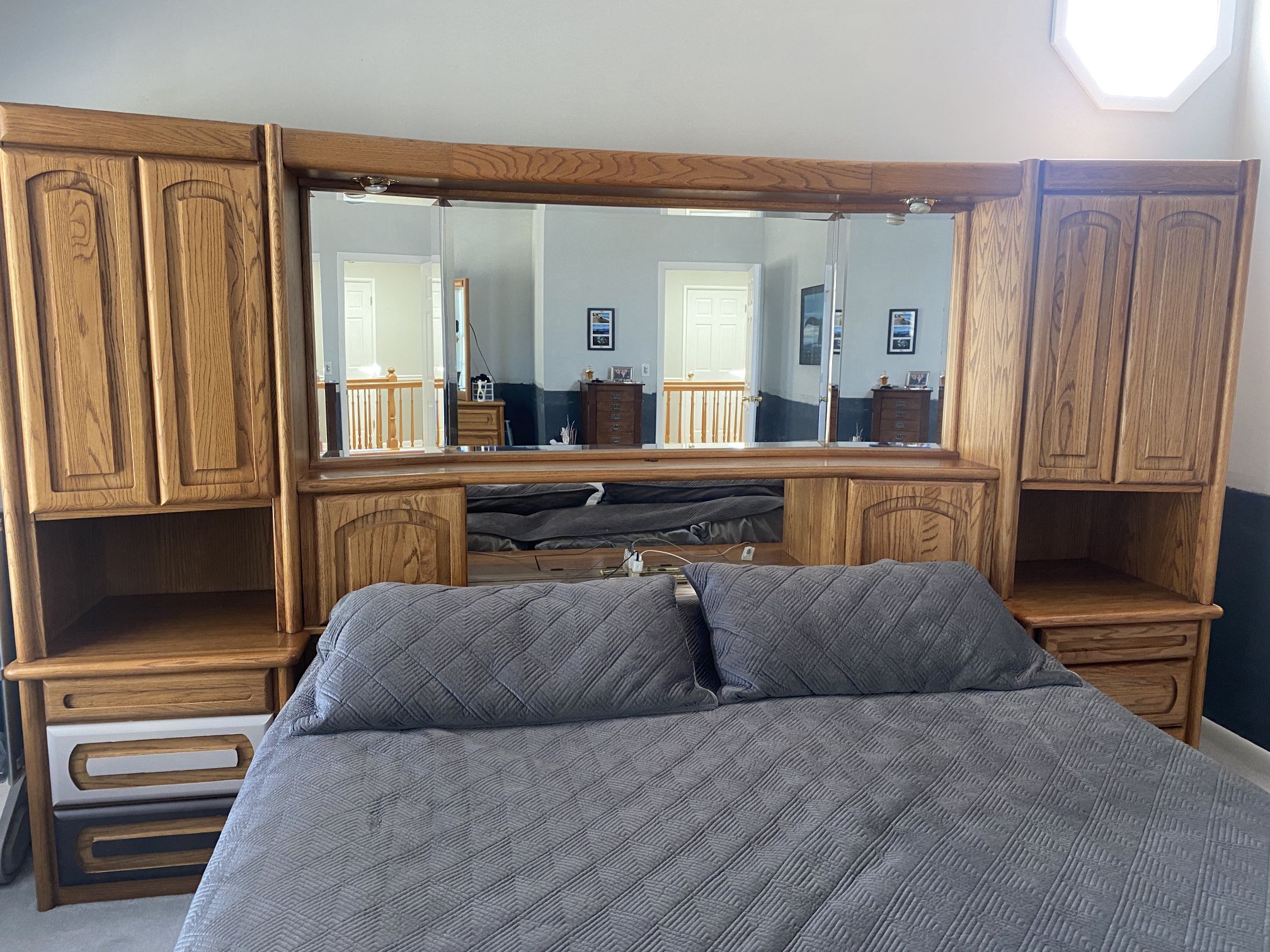 Oak Bedroom Set - King