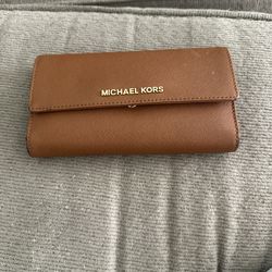 Fawn Michael Kors Wallet