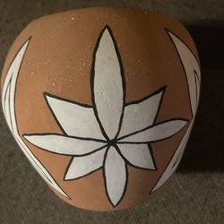 Signed Hopi bowl