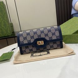 G G Blue Wallet Mother’s Day Gift 