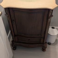 Single Sink Bathroom Vanity in Brown with White 
