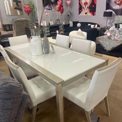 Wendora Bisque & White Dining Room Set / 7pc