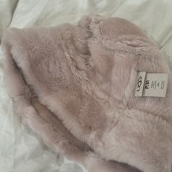 UGG Bucket Hat 