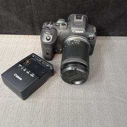 Canon EOS R7 With 18-150mm Lens 