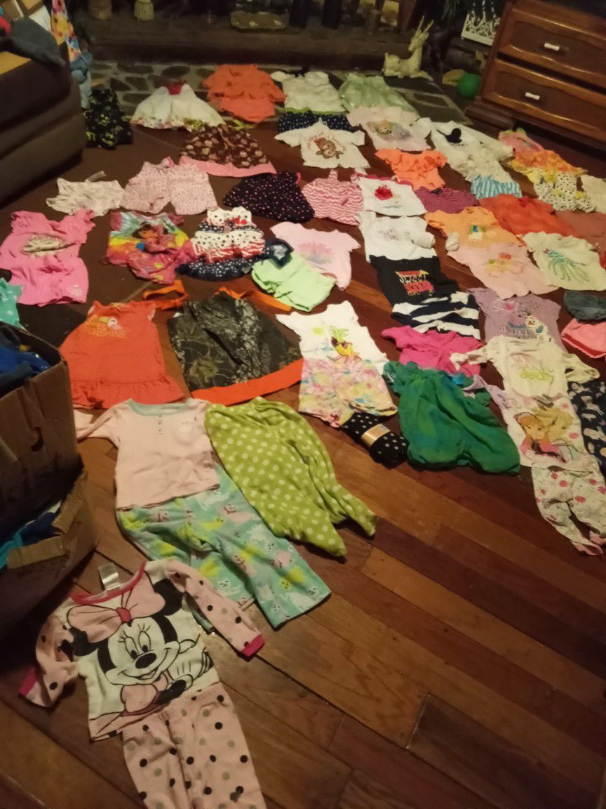 Baby Hirls Clothes Lot 24m - 2t... 61 Items