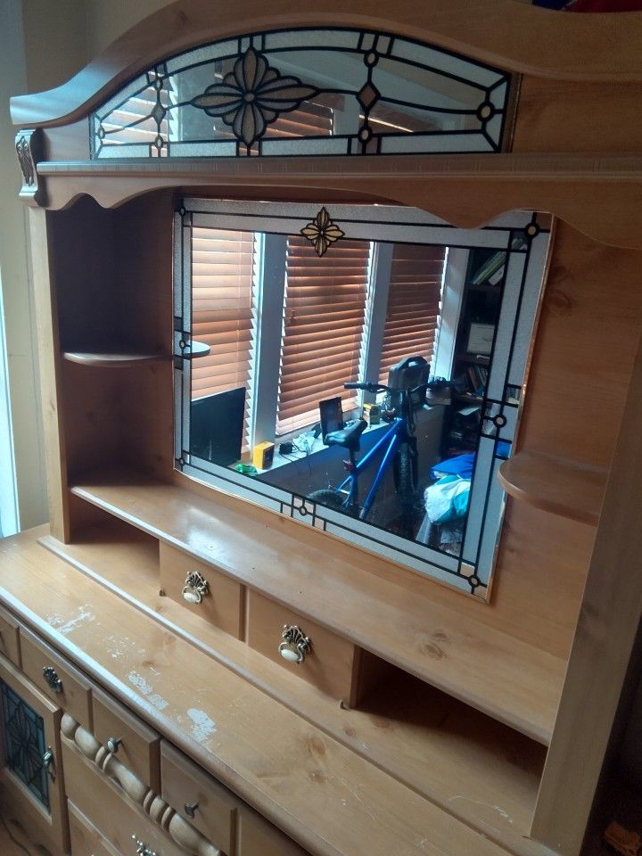 Wood Dresser