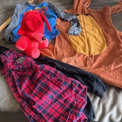 FIVE NIGHTS OF FREDDY SET AND PLUSH SIZE 8 To 12