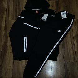 Reflective Nike Tech Size M