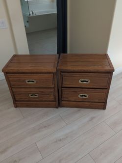 Young & Hinkle USA made vintage end tables