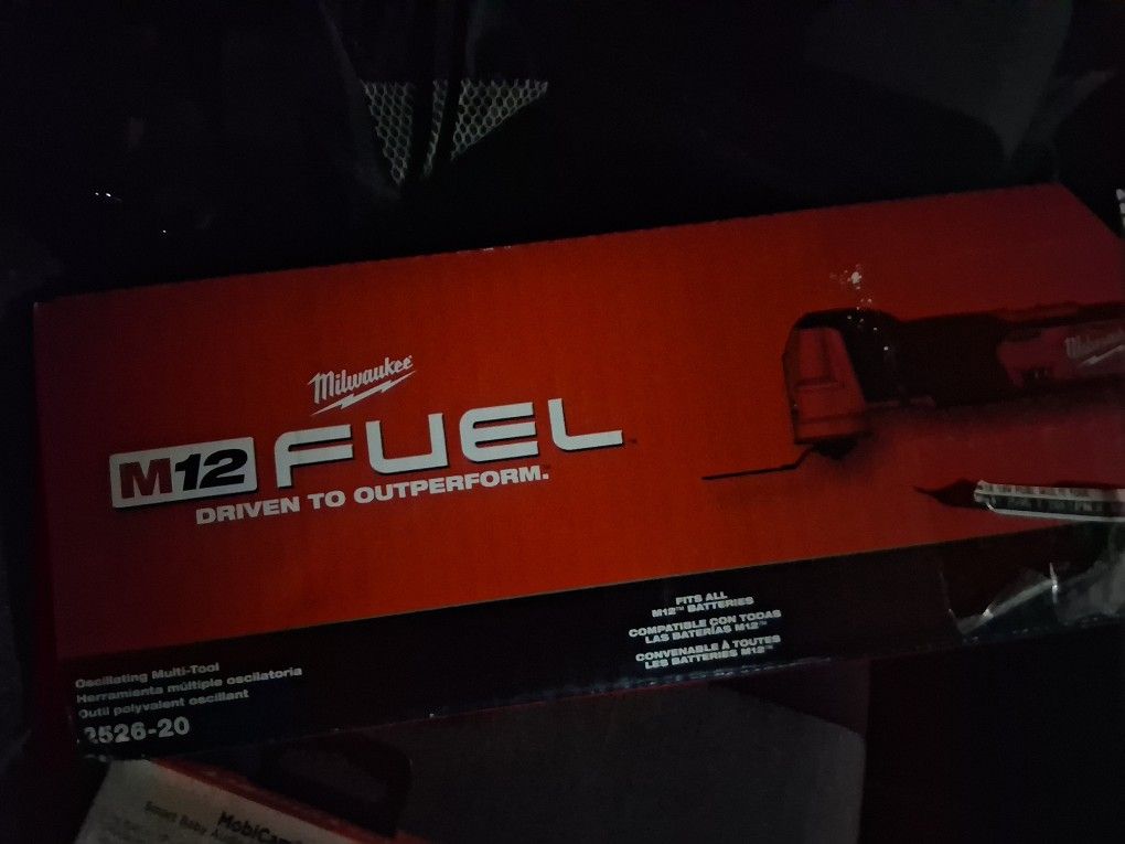 Milwaukee Multi Tool M12 Fuel