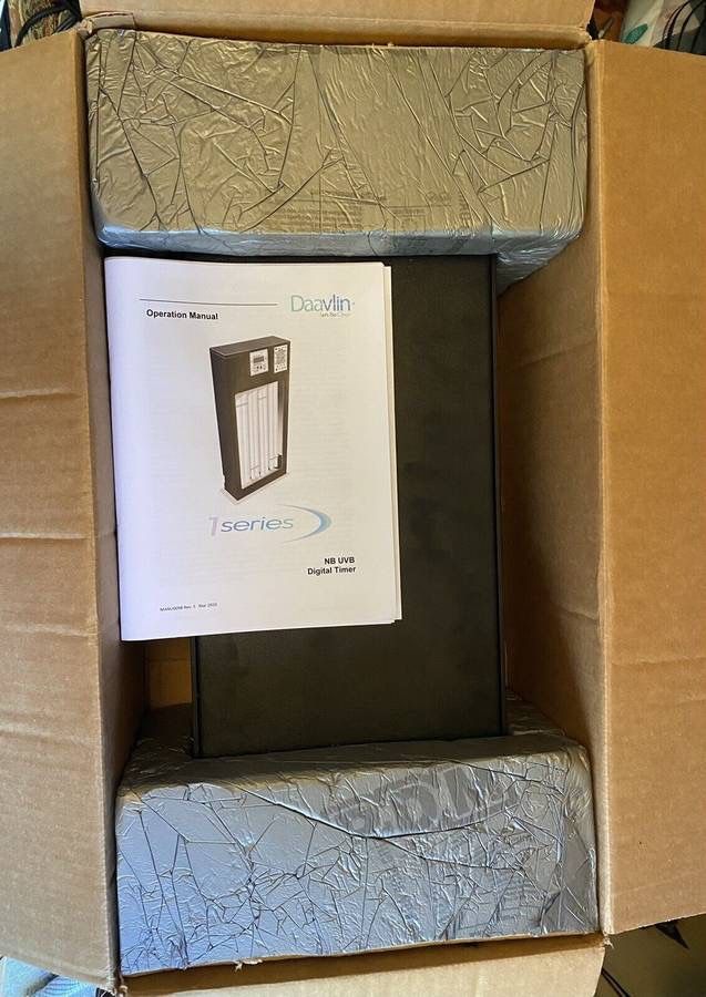 Daavlin Series 1 Phototherapy Lamp