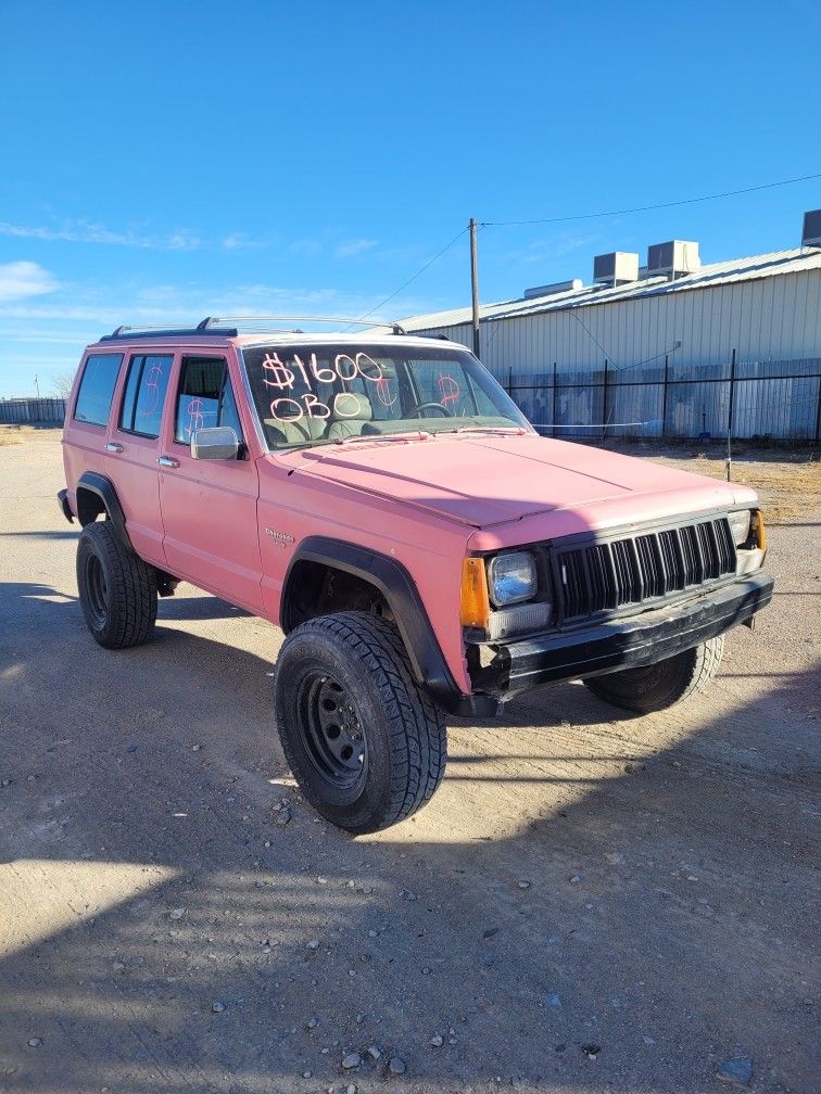 1992 Jeep Cherokee