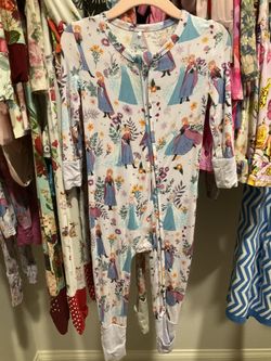 Posh Peanut Disney Frozen Sisters Convertible Onesie Bamboo Pajamas