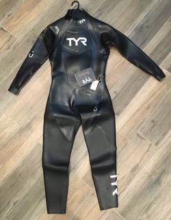 TYR Wetsuits (BRAND NEW)