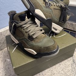 Olive Jordan 4s (size 6, With box)