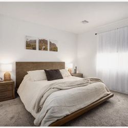 California King, Wood Bed frame 