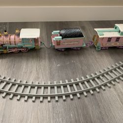 PRECIOUS MOMENTS SUGAR TOWN HOLIDAY EXPRESS TRAIN SET PASSENGER CARGO CARS LOT