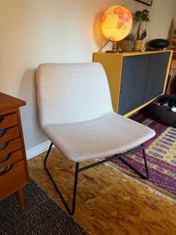 Modern fabric chair