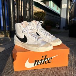 Mens Nike Blazer 