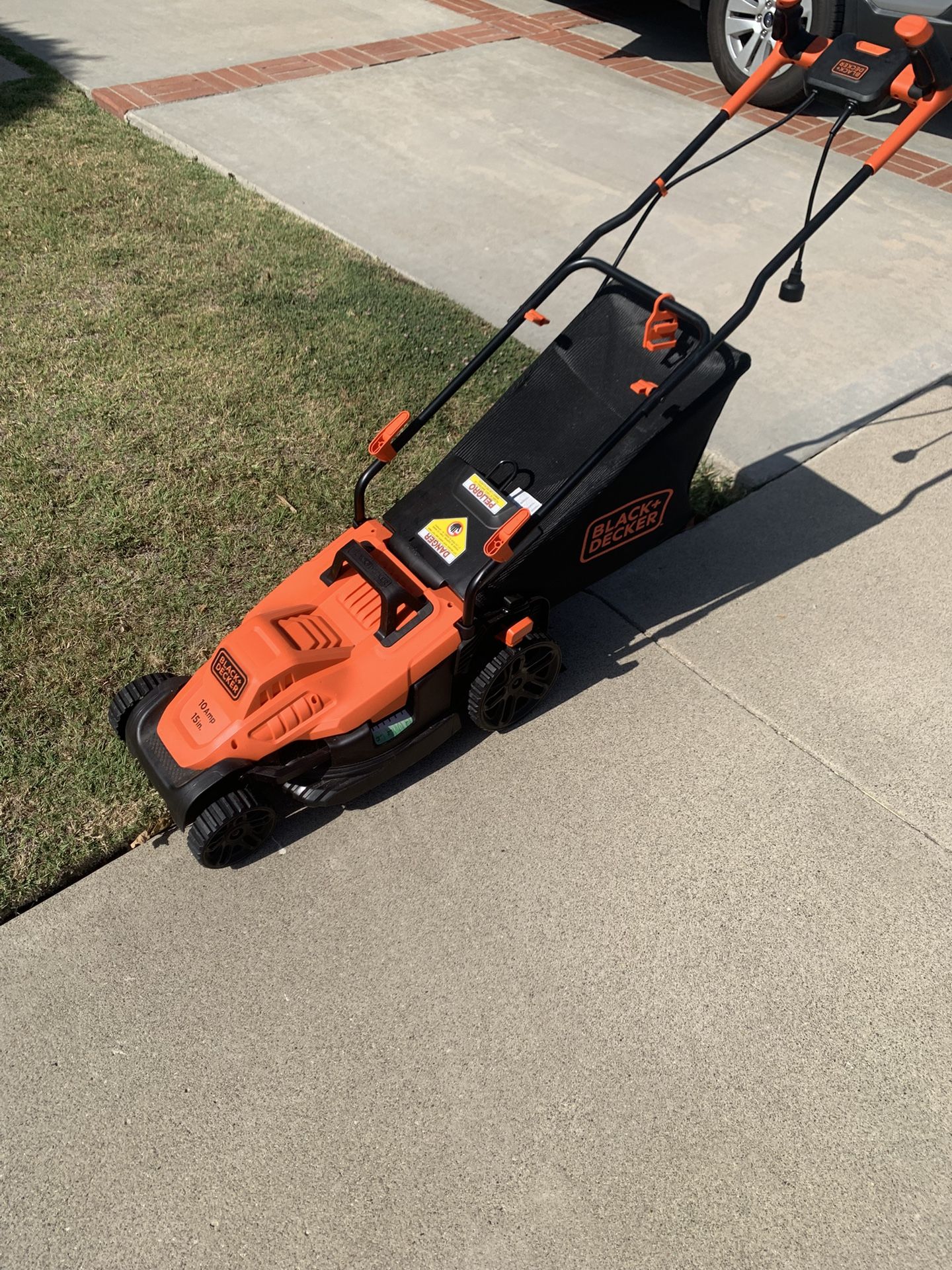 Electric Lawn Mower- Black & Decker