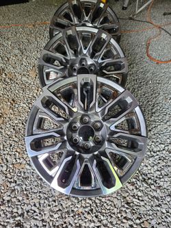 Set of 4 20 inch rims