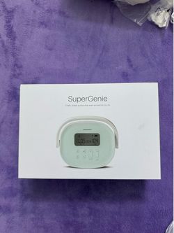 Breastfeeding/Breast Pump Lot
