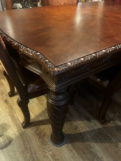 Moving sale Northshore Furniture