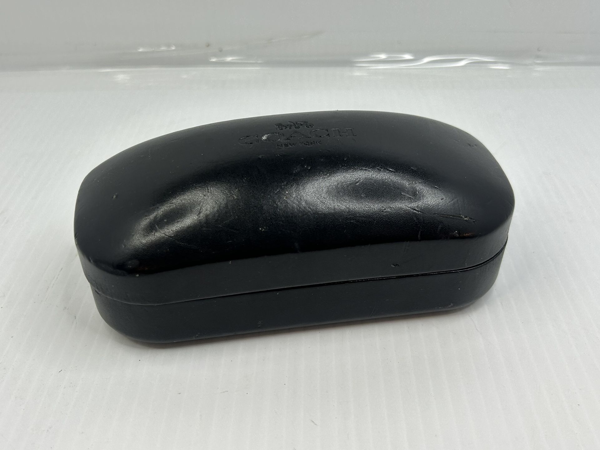 Coach Designer Black Clamshell Eyeglasses Sunglasses Travel Purse Case