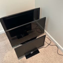 Various Size Flat Screen TVs 