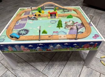 Kids Train Play Table
